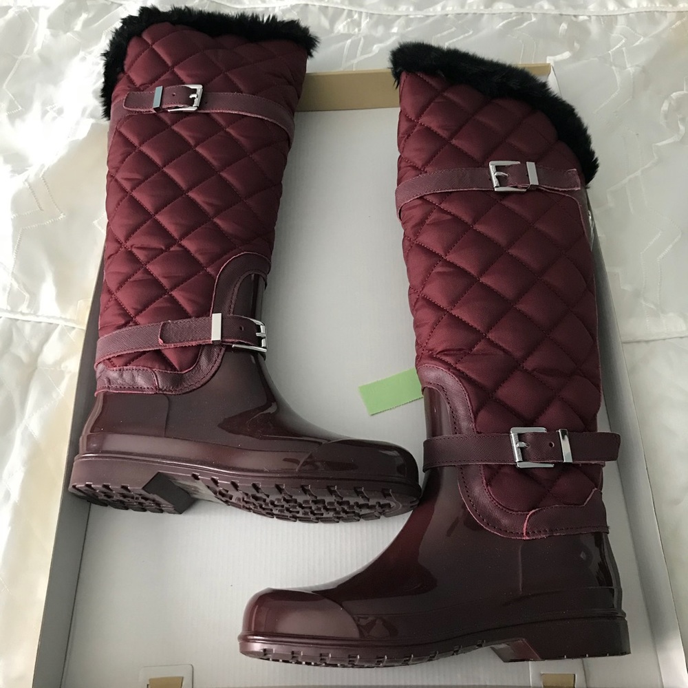 Michael Kors Sz 7 Burgundy Fulton Quilted Rainboot